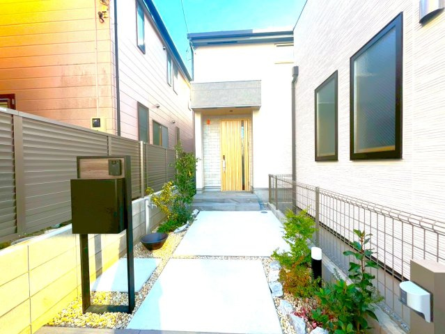 杉並区下井草１丁目　新築一戸建　中央線　阿佐ヶ谷の外観