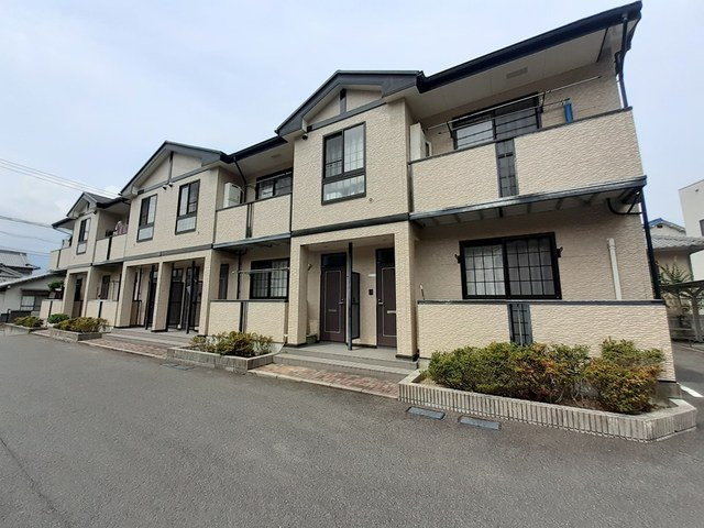 エテルノの外観