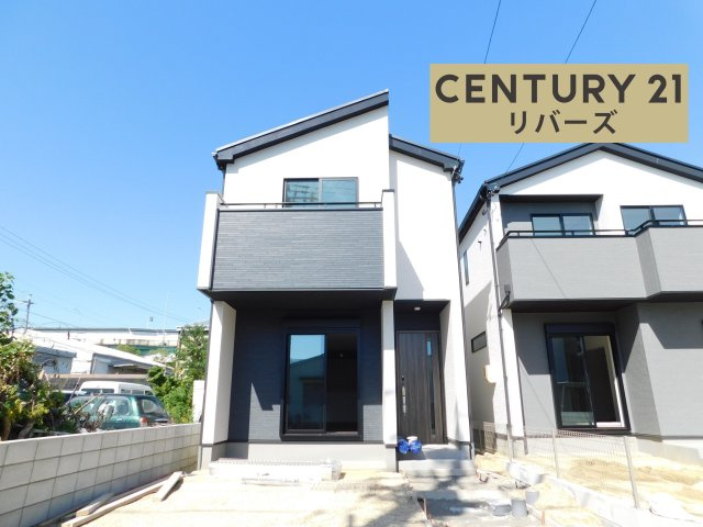 名古屋市西区見寄町の新築一戸建の外観|☆１号棟☆　　いつでもご案内出来ます♪（お問合せ当日、平日、水曜、夜間もＯＫ）　南面道路！　敷地４０坪超！　駐車並列２台ＯＫ！　スーパーやコンビニ、小・中学校など周辺環境充実♪