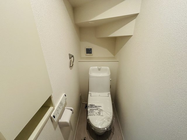 GRAFARE瀬戸市品野町5期｜名古屋市の戸建ならホームアップのトイレ|2か所にトイレを完備。混み合う朝や来客時も安心の設計！