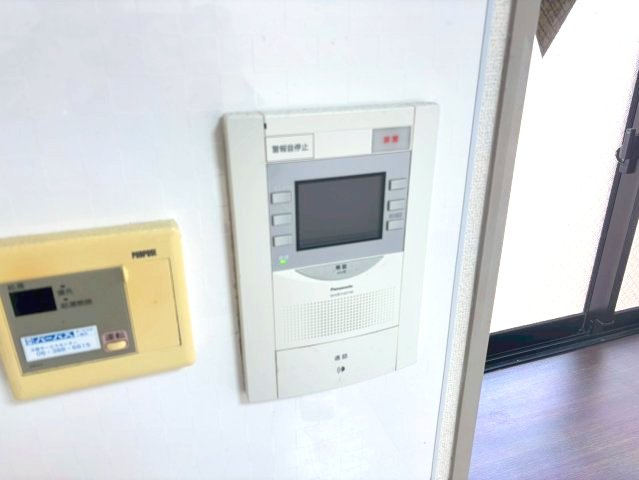アルファビルのセキュリティ
