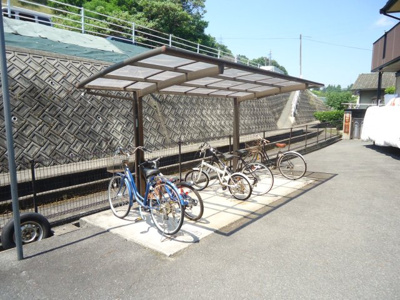 【その他共用部分】 | サンヴェール　Ａ棟 | 屋根付き駐輪場