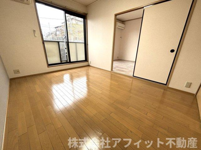 【居間・リビング】 | サンヴェール　Ａ棟