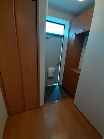 エテルノの玄関|きれいな玄関です