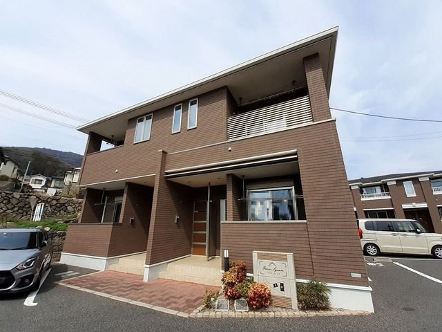 グレイス　スクエア　Ａの外観|落ち着いた雰囲気の外観です