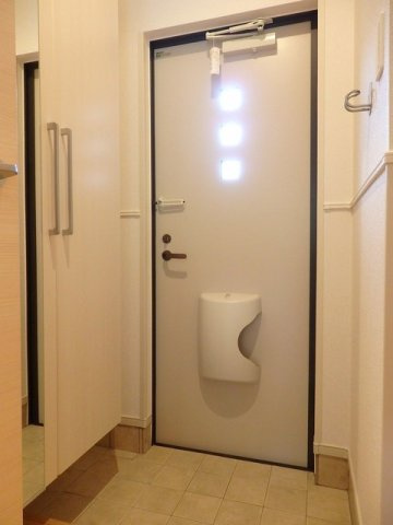 ラ・リューア　Ｄの玄関|シンプルで使いやすい玄関です