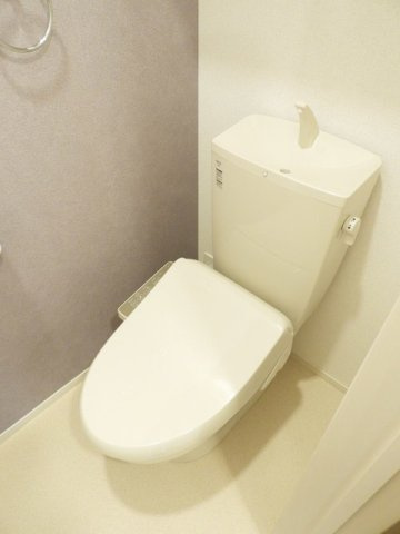 サンシャインＢのトイレ|シンプルで使いやすいトイレです