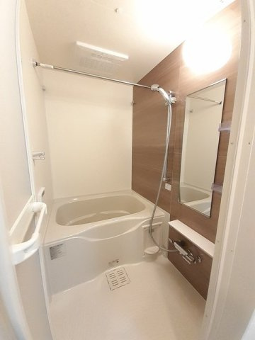 ソレイユ　Ｂの浴室|お風呂で日々の疲れを落としましょう