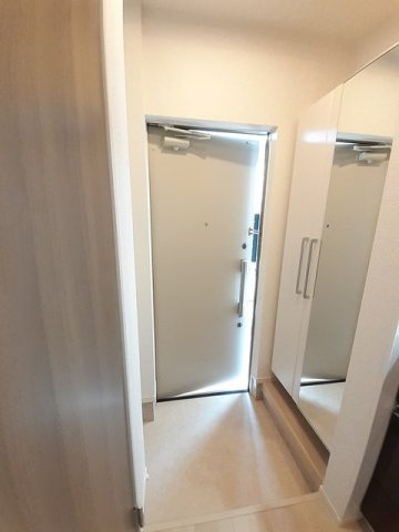 ソレイユ　Ｂの玄関|落ち着いた玄関です