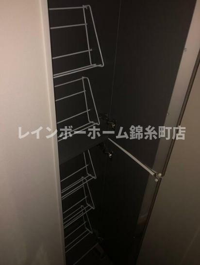 K-house浅草の玄関