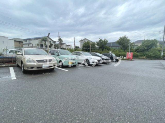 ミルキーウェイAの駐車場|高崎、前橋のお部屋探しはエンドスケープまで！お客様の理想お聞かせ下さい♪