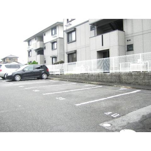 ハートホーム山本Ｄの駐車場