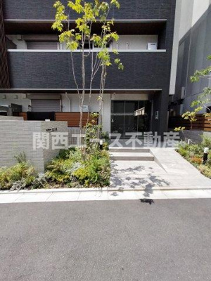 【エントランス】 | シャーメゾン八戸ノ里