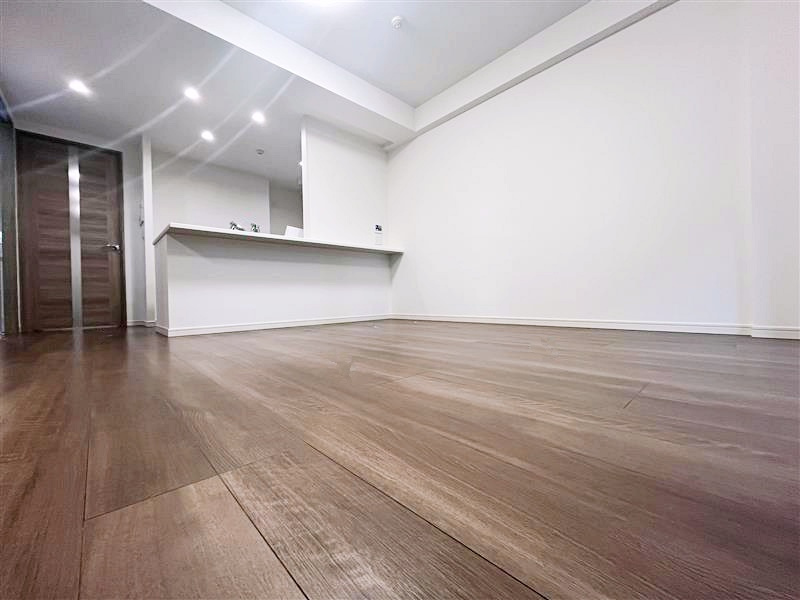 レーベン横濱鶴ヶ峰テラスの居間・リビング