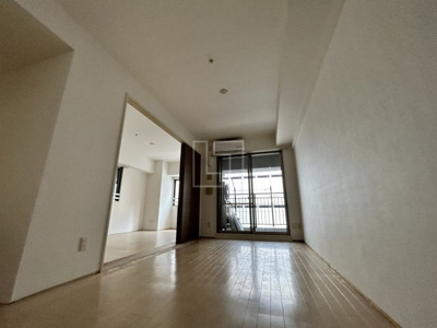 【居間・リビング】 | レジディア心斎橋ウエスト | レジディア心斎橋ウエスト　リビング・ダイニングスペース