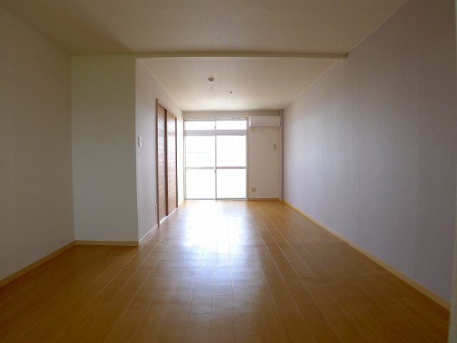 パークハイツＹの居間・リビング|おしゃれなリビングです