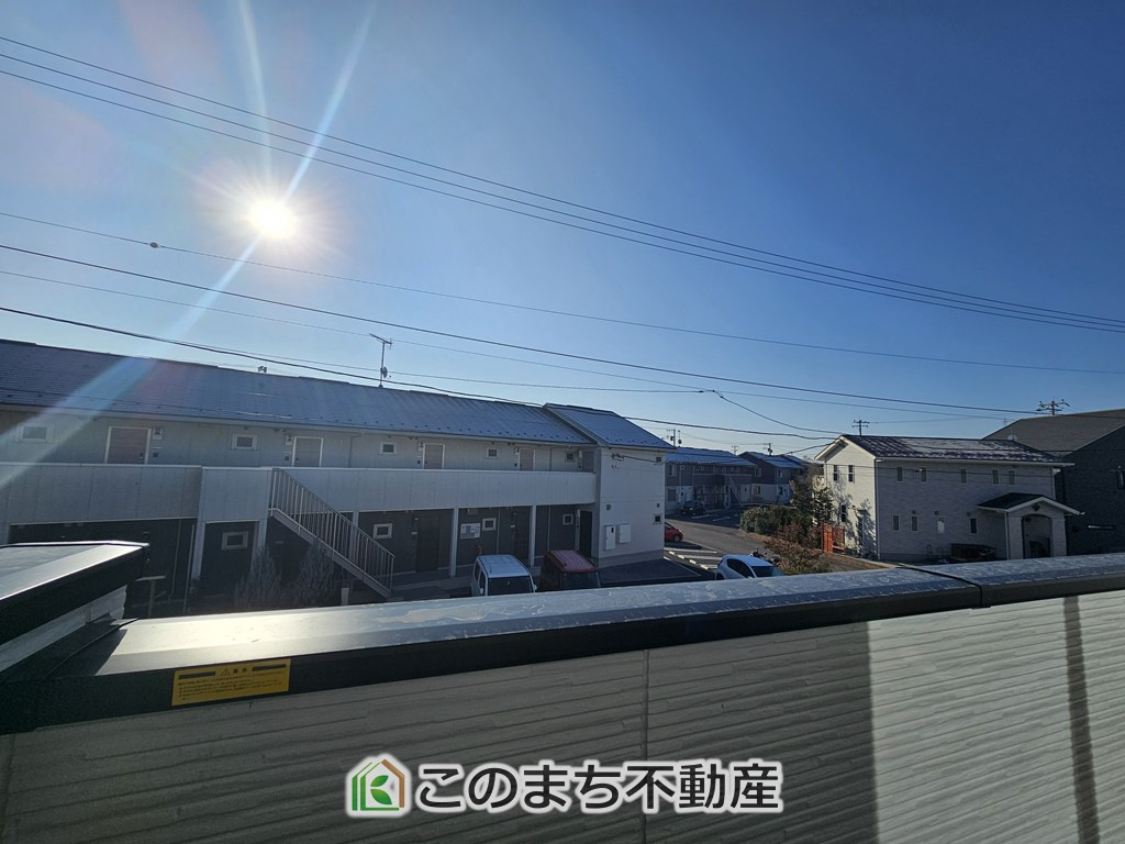リガーレ小山市城西2期　3号棟の展望|前面道路が広いので、陽当り・解放感◎になっております！