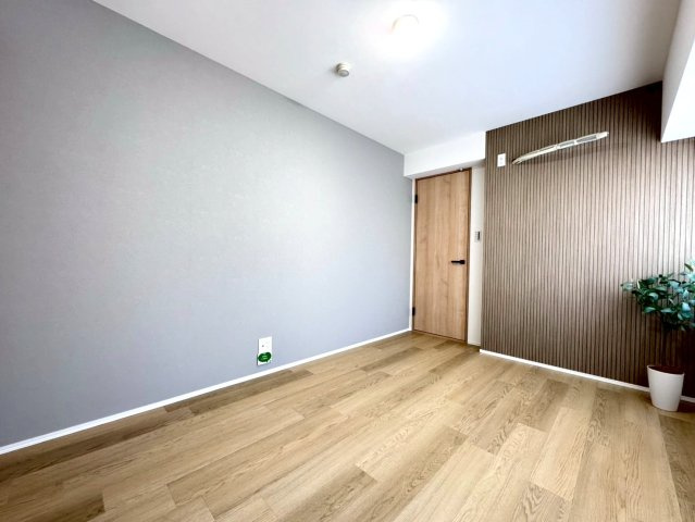 ◆令和７年９月リフォーム完了◆駅徒歩１分の至便地◆ＷＩＣ付き◆グラン・ドムール丹波口の洋室|洋室