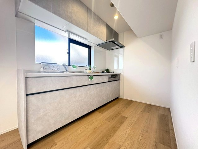 ◆令和７年９月リフォーム完了◆駅徒歩１分の至便地◆ＷＩＣ付き◆グラン・ドムール丹波口のキッチン|キッチン