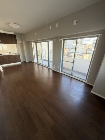 アーバンコモード新長田の居間・リビング