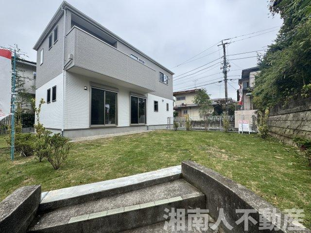鎌倉市今泉台５丁目１１１１－１３８新築戸建ての庭|お庭でゆったりと過ごせます