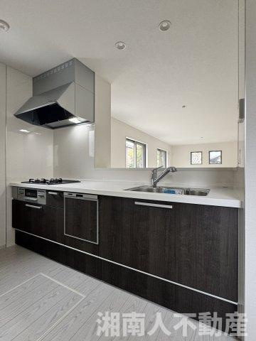 鎌倉市今泉台５丁目１１１１－１３８新築戸建てのキッチン|キッチンでお料理をお楽しみください