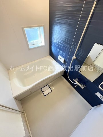 東大阪市稲田本町１丁目のアパートの浴室