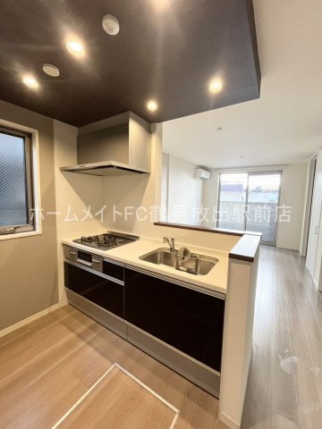 大阪市鶴見区放出東２丁目のアパートのキッチン