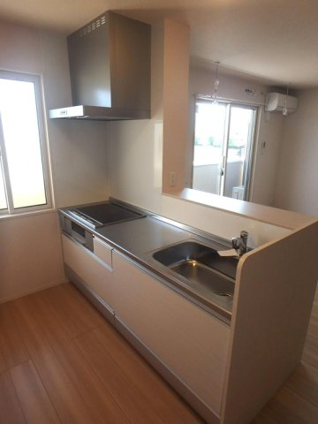 カンパーレ　Sのキッチン