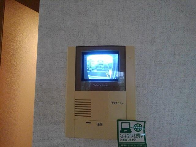 稲城市百村のアパートのセキュリティ