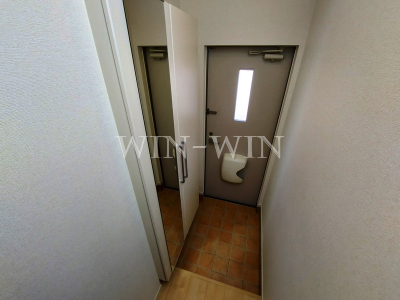 アムールの玄関|イメージ（同建物内別部屋の写真です）