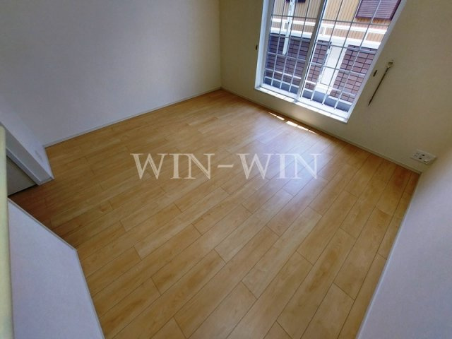 アムールの居間・リビング|イメージ（同建物内別部屋の写真です）