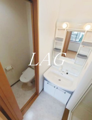 【洗面所】 | モアクレストⅡ | 洗面台です。