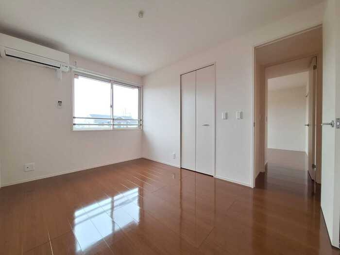 オーベル向中野　Aの洋室