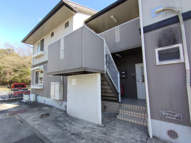 セジュールながねＡのエントランス