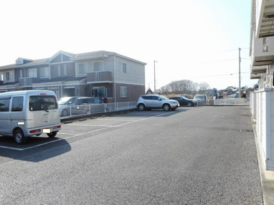 【駐車場】 | サンプレイスＰａｒｔ２ | 駐車場