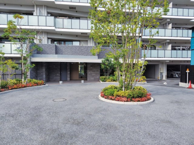 【外観】 | 本厚木駅徒歩６分【ザ・パークハウス本厚木】ペットと暮らせる多彩な利便 | 本厚木駅徒歩６分、ペット共生、床暖房、食洗機、浴室乾燥機、ディスポーザー、WIC