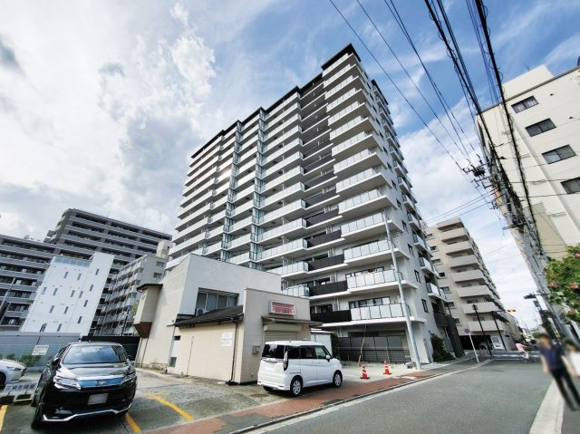 【外観】 | 本厚木駅徒歩６分【ザ・パークハウス本厚木】ペットと暮らせる多彩な利便 | 本厚木駅徒歩６分、ペット共生、床暖房、食洗機、浴室乾燥機、ディスポーザー、WIC