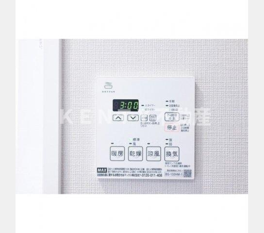 【洗面所】 | コンフォリア・リヴ大森西 | 忙しい朝には欠かせない洗面所です