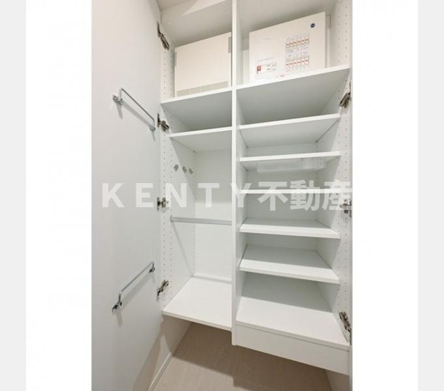 【バルコニー】 | コンフォリア・リヴ大森西 | 開放的で明るい空間を演出してくれるバルコニーです