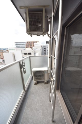 【バルコニー】 | セレニテ神戸元町クレア