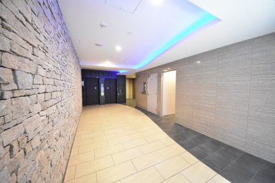 【ロビー】 | セレニテ神戸元町クレア