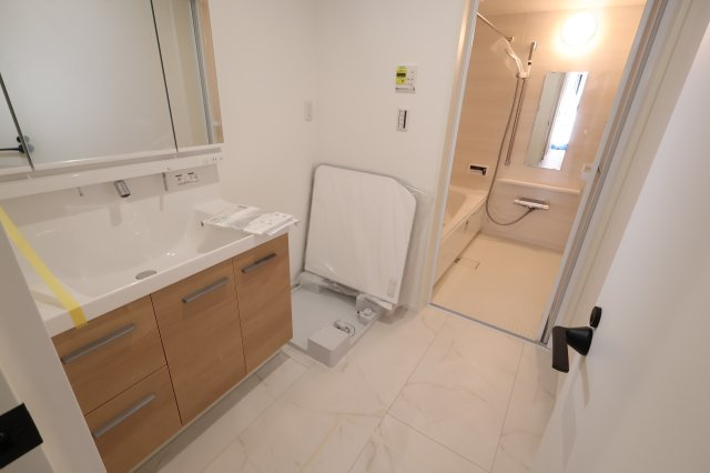 《仲介手数料無料》大宮区天沼町２丁目724-3(No.3)新築一戸建てメルディアのランドリースペース|撮影日 2025年11月15日 13:00 晴れ