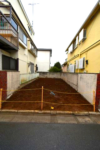 練馬区豊玉中2丁目・土地の前面道路含む現地写真