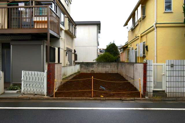 練馬区豊玉中2丁目・土地の前面道路含む現地写真