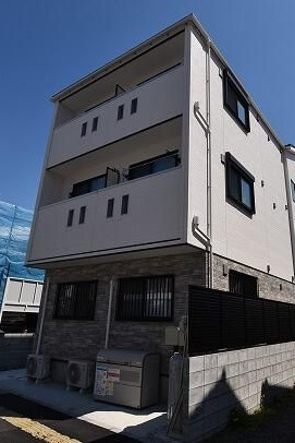 ＭＥＬＤＩＡ大宮Ⅲのエントランス