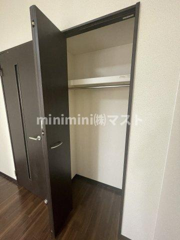 REI難波西の収納