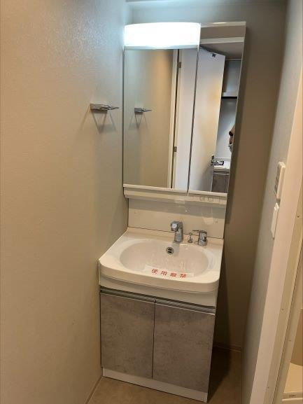 WORVE大阪本町の独立洗面台