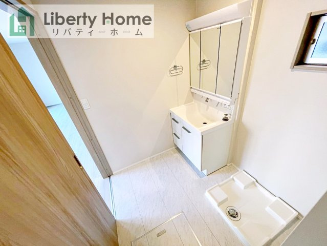 取手市中原町　新築戸建の脱衣所