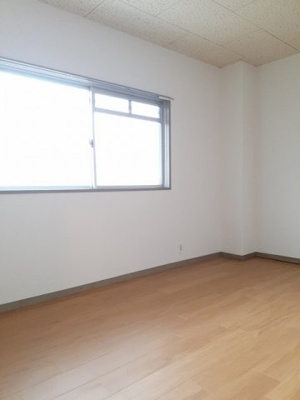 【洋室】 | ヴィラ・シューロス